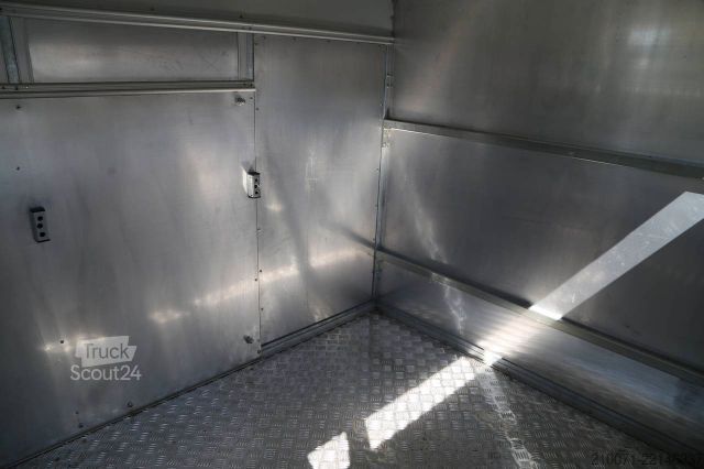 Zirgu pārvadāšanas piekabe BLYSS Kleinvieh Transportanhänger 258x140x148cm 1300kg