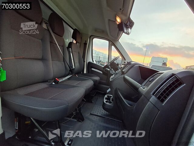 Resväska Opel Movano 140PK Ladebordwand Koffer 140PS Klima Te...