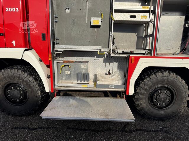 Camion de pompiers MAN 10.224