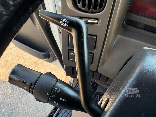 Kufr Renault Premium + DHOLLANDIA LOADLIFT + SMART TACHO + E...