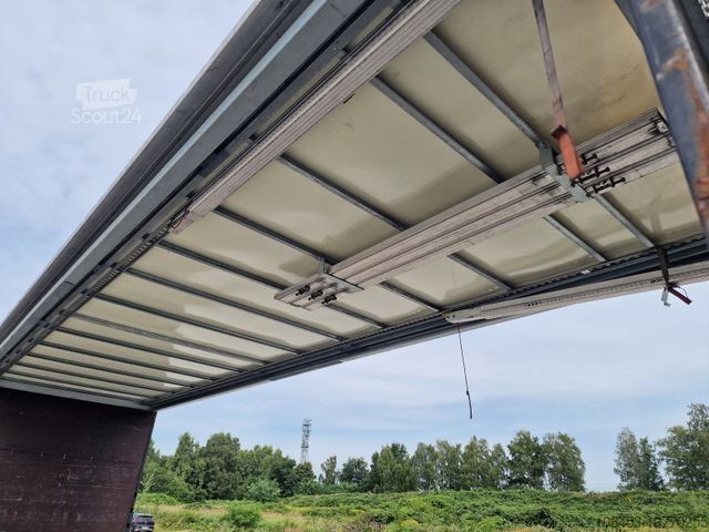 Drankaanhangwagens ORTEN Getränkeauflieger/Schwenkwand/LDW 2,0 Tonnen