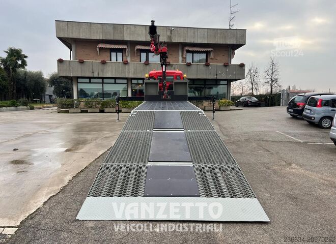 Plošča z rampami in žerjavom MAN TGS 35.360