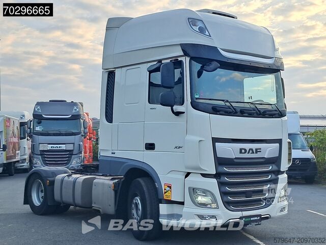 Padrão-SZM DAF XF 480 4X2 SSC Retarder 2xTanks ACC LED Standkl...