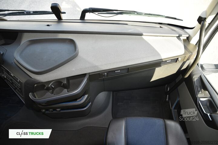 Standaard trekker VOLVO FH 460 Globetrotter XL Varios i-Save