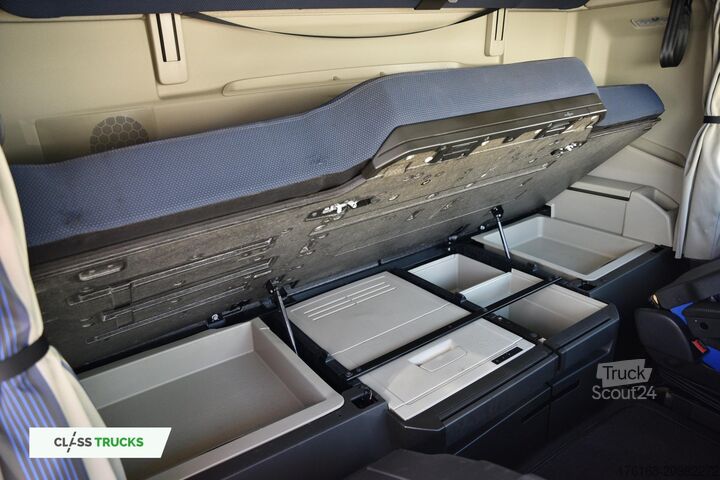 Standaard trekker VOLVO FH 460 Globetrotter XL Varios i-Save