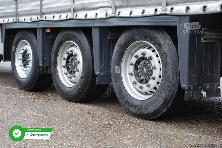 Semirimorchio con telone SCHMITZ CARGOBULL SCS24/L Varios