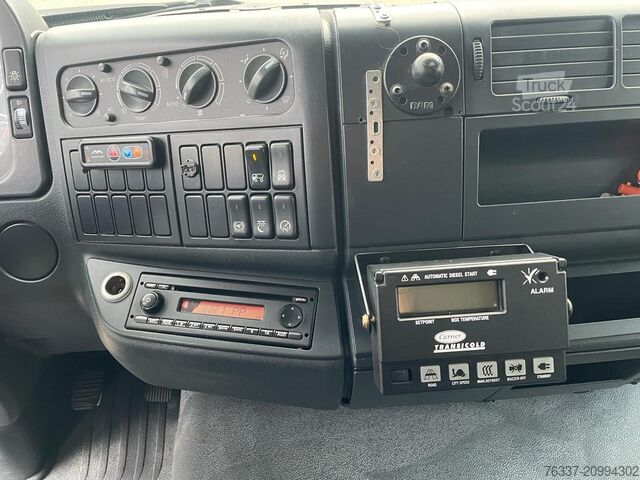 Transporteur de fleurs MAN TGL 10.220 TGL 10.220 Doka Blumentransporter