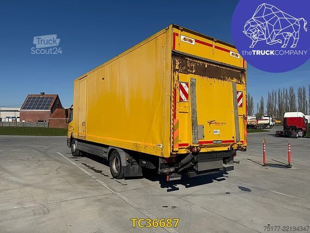 حقيبة سفر Mercedes-Benz Atego 1218