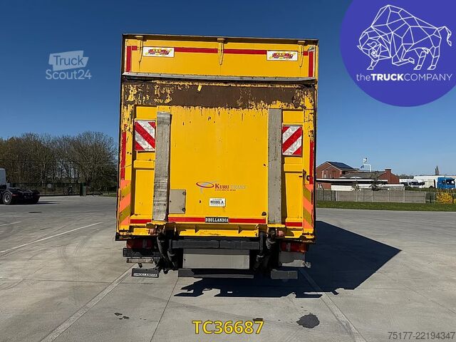 حقيبة سفر Mercedes-Benz Atego 1218