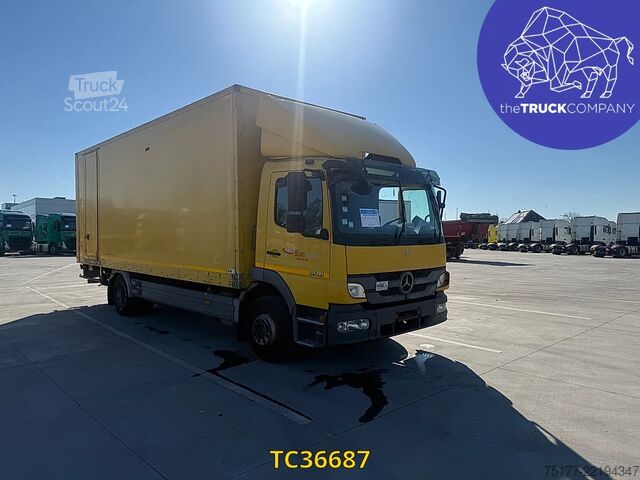 حقيبة سفر Mercedes-Benz Atego 1218