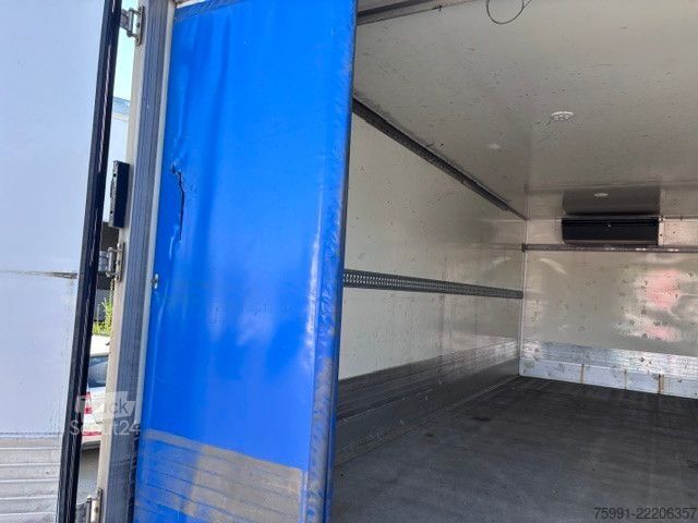 Рефрижераторный грузовик MERCEDES-BENZ Atego 3 Kühlkoffer Thermoking Ladebordwand Cools