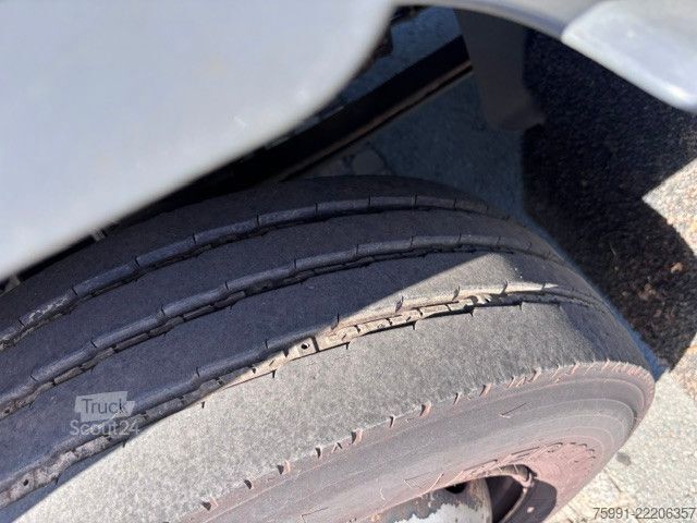 Рефрижераторный грузовик MERCEDES-BENZ Atego 3 Kühlkoffer Thermoking Ladebordwand Cools