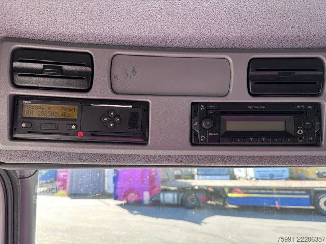 Рефрижераторный грузовик MERCEDES-BENZ Atego 3 Kühlkoffer Thermoking Ladebordwand Cools