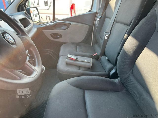 Bestelwagen RENAULT Trafic Kasten L1H1  Klima Navi Handsfree