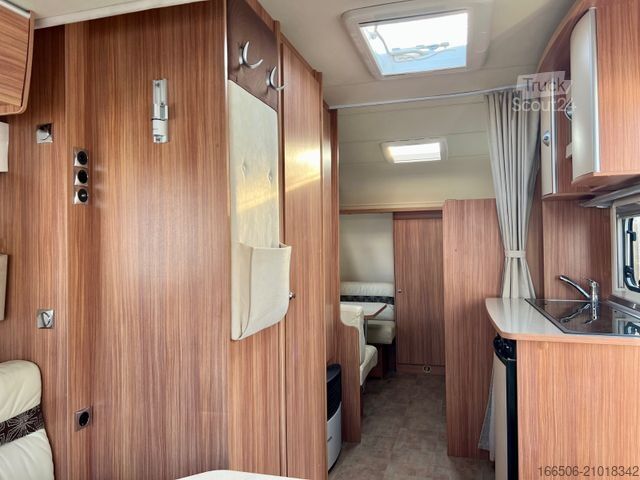 Caravane BÜRSTNER 510 TK Averso Plus Vorzelt Etagen Hubbett