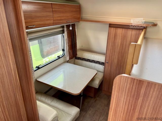 Caravane BÜRSTNER 510 TK Averso Plus Vorzelt Etagen Hubbett