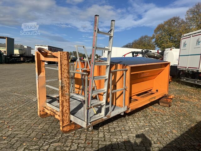Special purpose truck  TwinConcept Yeti 3000W Salzstreuer auf Abrollrahmen TwinConcept Yeti 3000W Salzstreuer, abrollbar, ca. 2,5m³