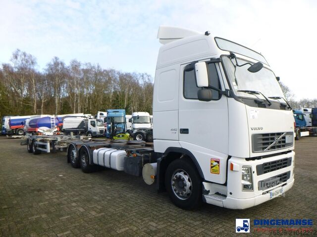 Transport de conteneurs Volvo FH 440 6X2 Euro 4 container chassis 20 ft + Gro...
