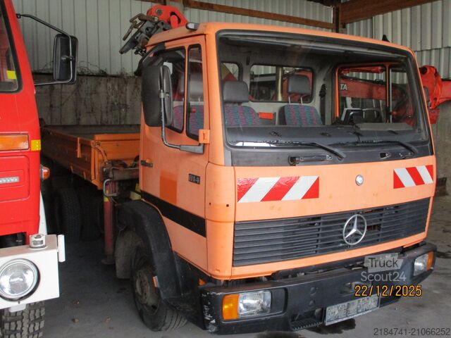 Three-sided tipper truck Mercedes-Benz 814 K