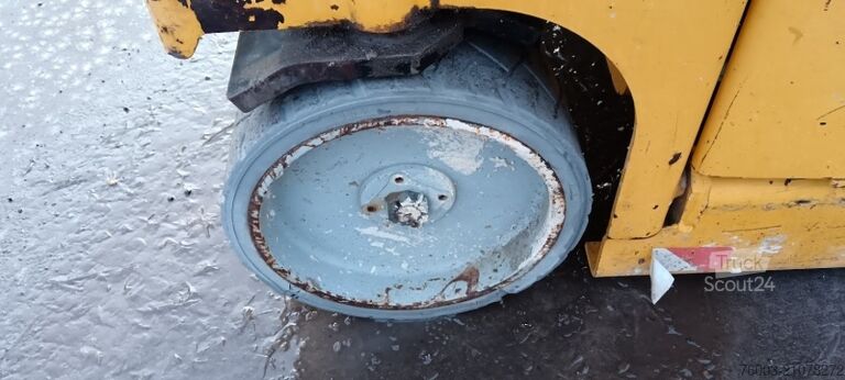 Scherenarbeitsbühne Haulotte Compact 12 - 12m, electric