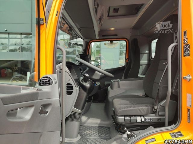 Kiepwagen bestelauto MERCEDES-BENZ Atego 823 K 2 x AHK, Abbiegeassistent, RKL