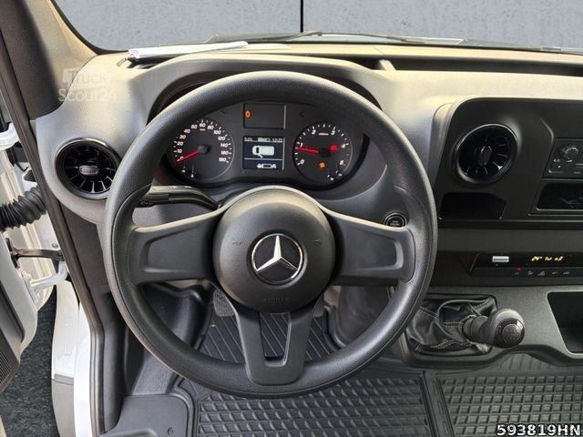Bestelwagen MERCEDES-BENZ Sprinter 211 CDI *AHK*Klima*Kamera*DAB*