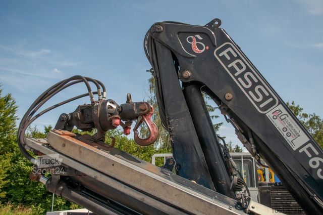 Fourgon pick-up IVECO Eurocargo ML75E Pritsche + Kran FASSI F65A Funk