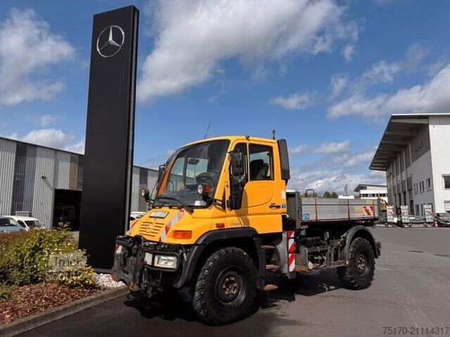 Iekraušanas platforma Mercedes-Benz Unimog U300 4x4 Vario-Pilot