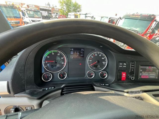 Трьохсторонній самоскид MAN TG-S 26.500 6x6 BB 3-Achs Allradkipper Bordmatik