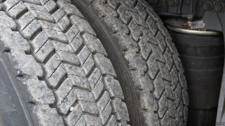 Tre-sidet tipbil MERCEDES-BENZ Arocs 2642 Kipper Dreiseitenkipper Klima  6x4