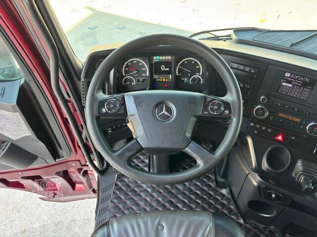 Tukin kuljettaja Mercedes-Benz Arocs 3263 8x4 FULL STEEL