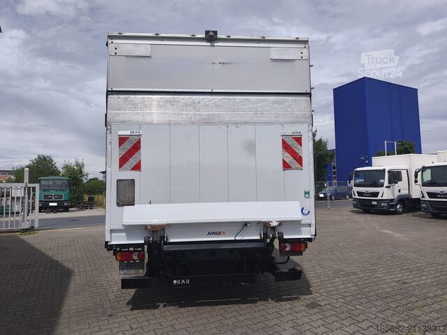Ponjava IVECO Eurocargo 75-210 Plane 3-Sitzer 4x2 Euro 6 LBW ...