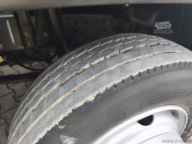 Ponjava IVECO Eurocargo 75-210 Plane 3-Sitzer 4x2 Euro 6 LBW ...