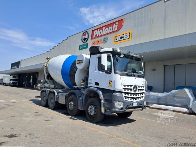 Kamion mikser za beton Mercedes-Benz Arocs 4148