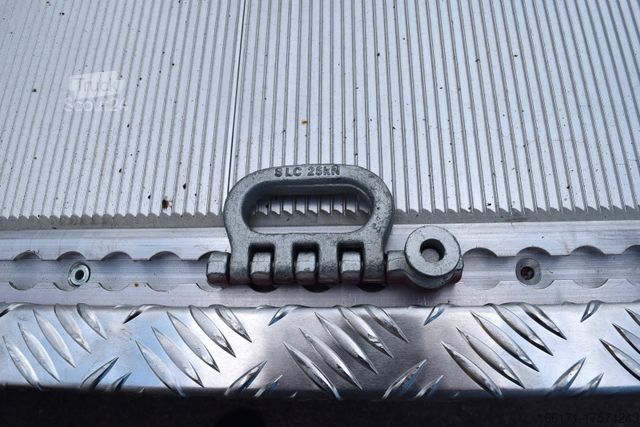 Přepravník automobilů  Autotransporter FORMULA 30.50 3000kg 5,0x2,10 m