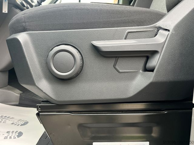 Transporter mit Koffer VOLKSWAGEN CRAFTER XXL KOFFER LBW KAMERA NAVI KLIMA 1.HAND