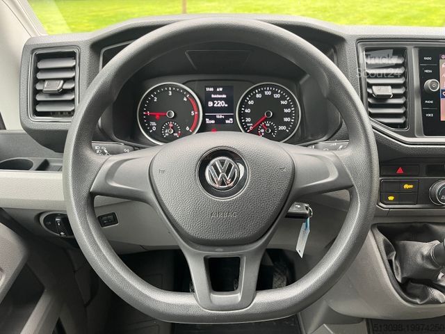 Transporter mit Koffer VOLKSWAGEN CRAFTER XXL KOFFER LBW KAMERA NAVI KLIMA 1.HAND