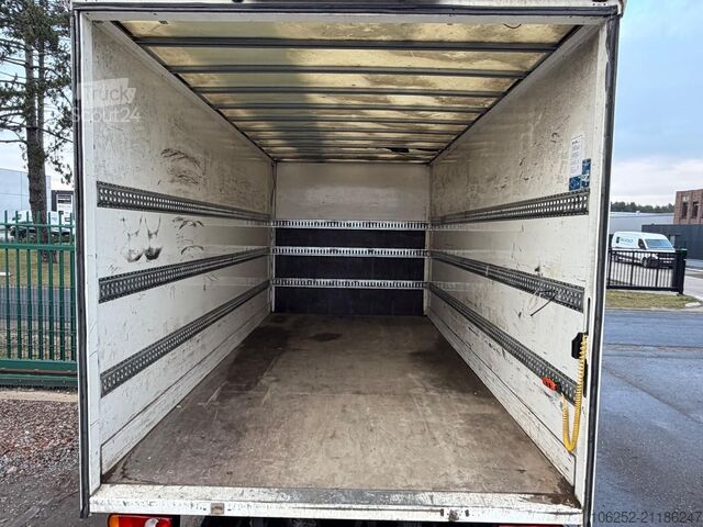 Benne fermée DAF LF 45.210 CLOSED BOX / KOFFER - *144.000km* - E...