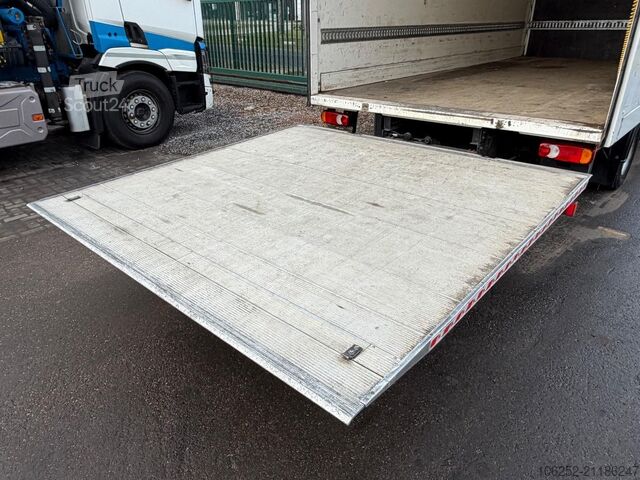 Benne fermée DAF LF 45.210 CLOSED BOX / KOFFER - *144.000km* - E...