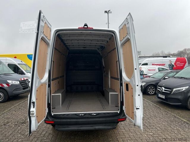 Panel van Mercedes-Benz Sprinter 317 Kasten L2H2 AUT*360 Kamera*SHZ*MBUX