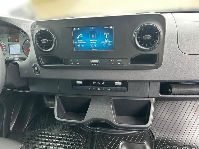 Panel van Mercedes-Benz Sprinter 317 Kasten L2H2 AUT*360 Kamera*SHZ*MBUX