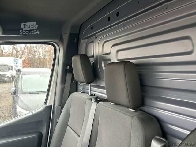 Panel van Mercedes-Benz Sprinter 317 Kasten L2H2 AUT*360 Kamera*SHZ*MBUX