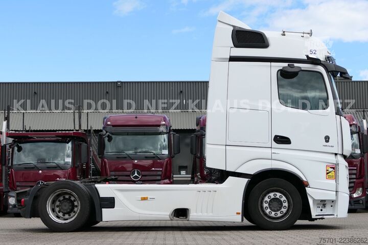 Ελκυστήρας μεγάλου όγκου MERCEDES-BENZ Actros 1846 BigSpace Retarder 2-Tanks Hydraulik