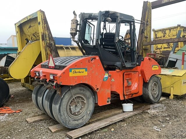 Outro rolo Hamm HD150TT PNEUMATIC 8 WHEEL COMPACTOR (accident unit - for parts only)