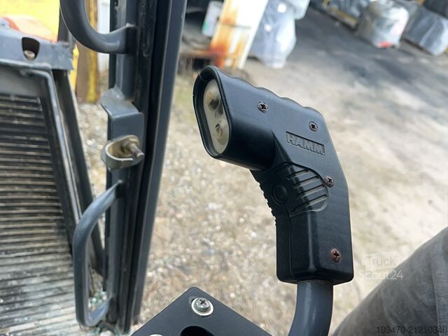 Outro rolo Hamm HD150TT PNEUMATIC 8 WHEEL COMPACTOR (accident unit - for parts only)