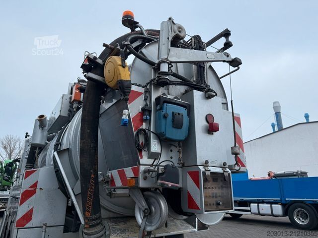 Vacuum tank truck MAN 28.400 6x2 Kanalreiniger Kombi MÜLLER 10.500 L