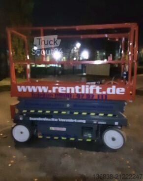 Piattaforma a pantografo Skyjack SJ III 3220 Elektro 8,10 m