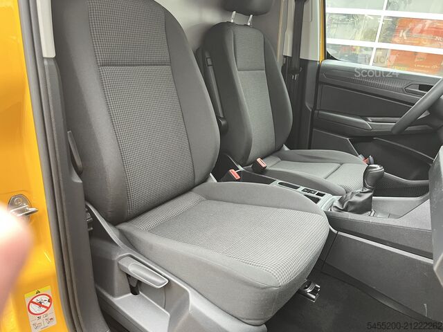 High-roof van Volkswagen Caddy Cargo 2.0 TDI Airco Cruise controle Trekh...