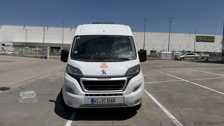 Asuntovaunu/karavaani Peugeot Boxer 2024 | Manual | Totalmente equipada