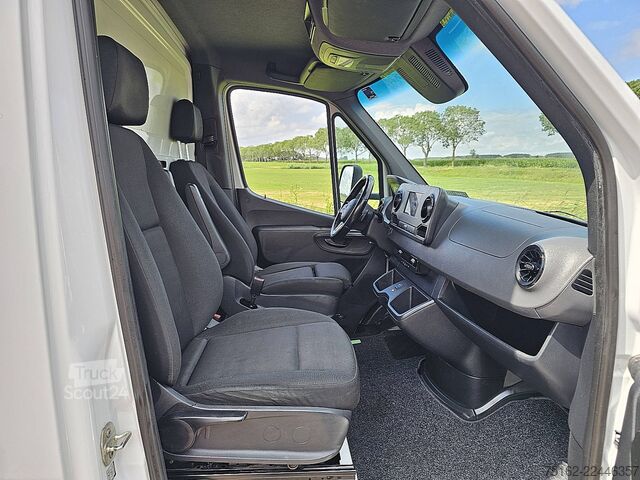 Matkalaukku MERCEDES-BENZ SPRINTER 515 ac automaat EURO6